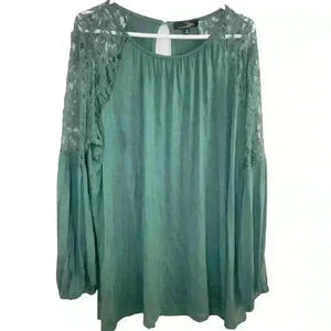 Suzanne Betro Top Womens Plus 2X Green Lace Blouse Bell Sleeve Keyhole Boho New